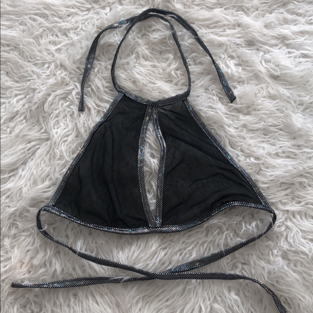 NWOT Iheartraves Mesh top